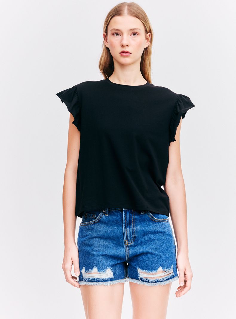 Polera Manga con Volantes Cuello Redondo
