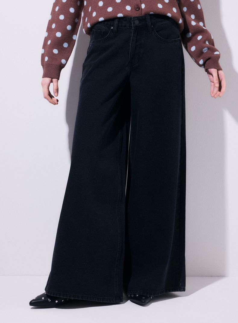 OPPOSITE JEANS WIDE LEG TIRO BAJO CON LAVADO MEDIO