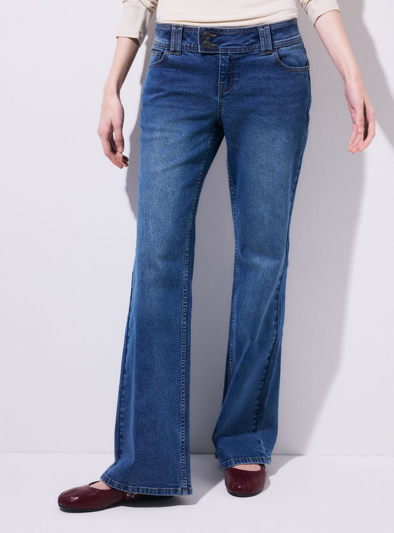 Jeans Flare Fit Medio con Strass Decorativo