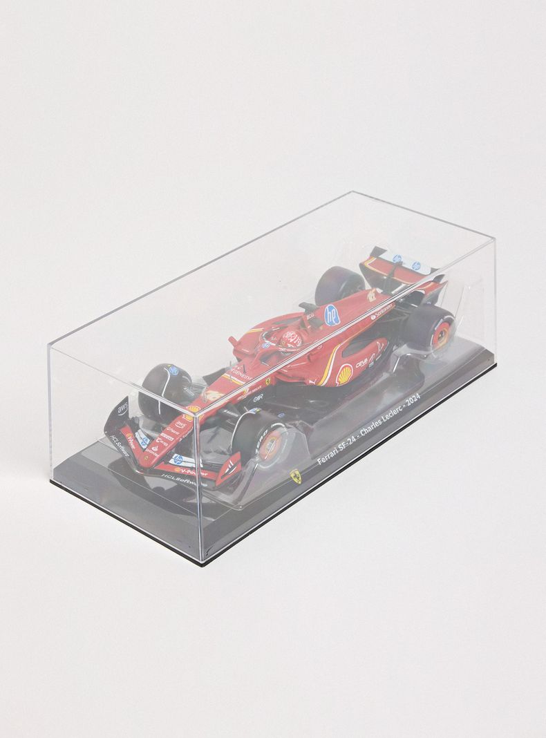 Auto Ferrari SF-24 1:24 Rojo