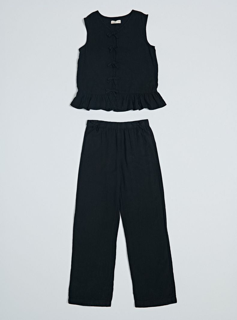 Conjunto Vest Cintas y Pantalón