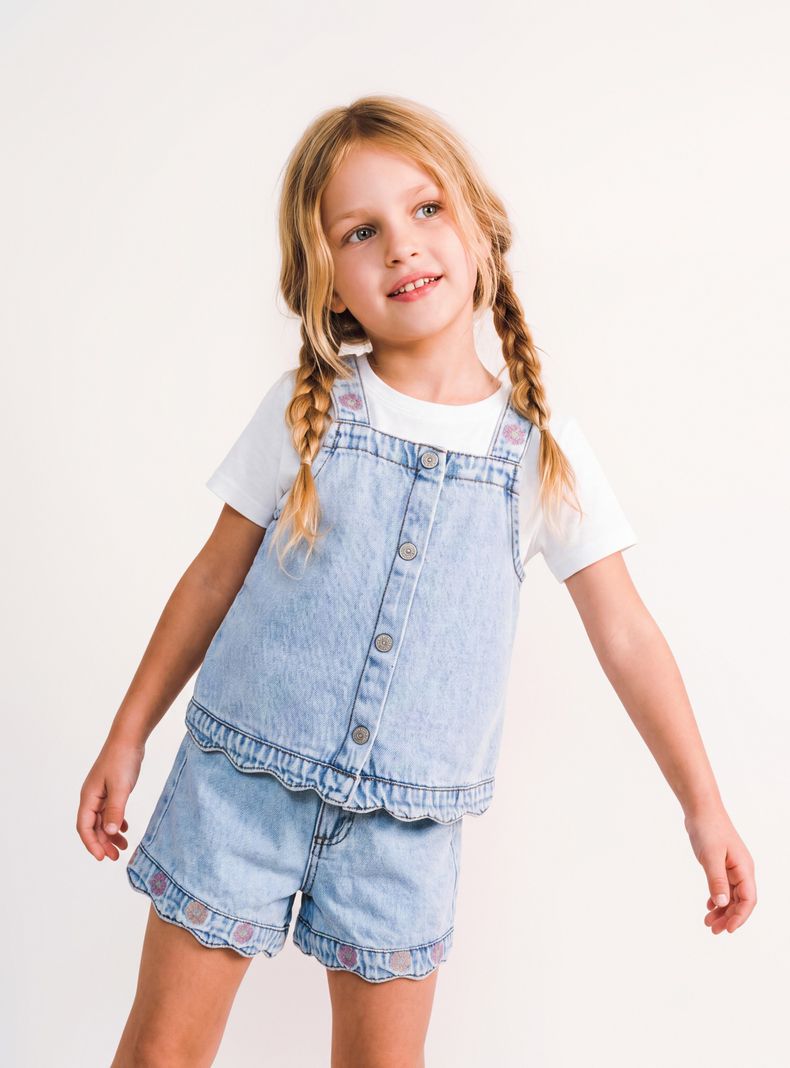 Blusa Mezclilla con Bordados en Pabilos