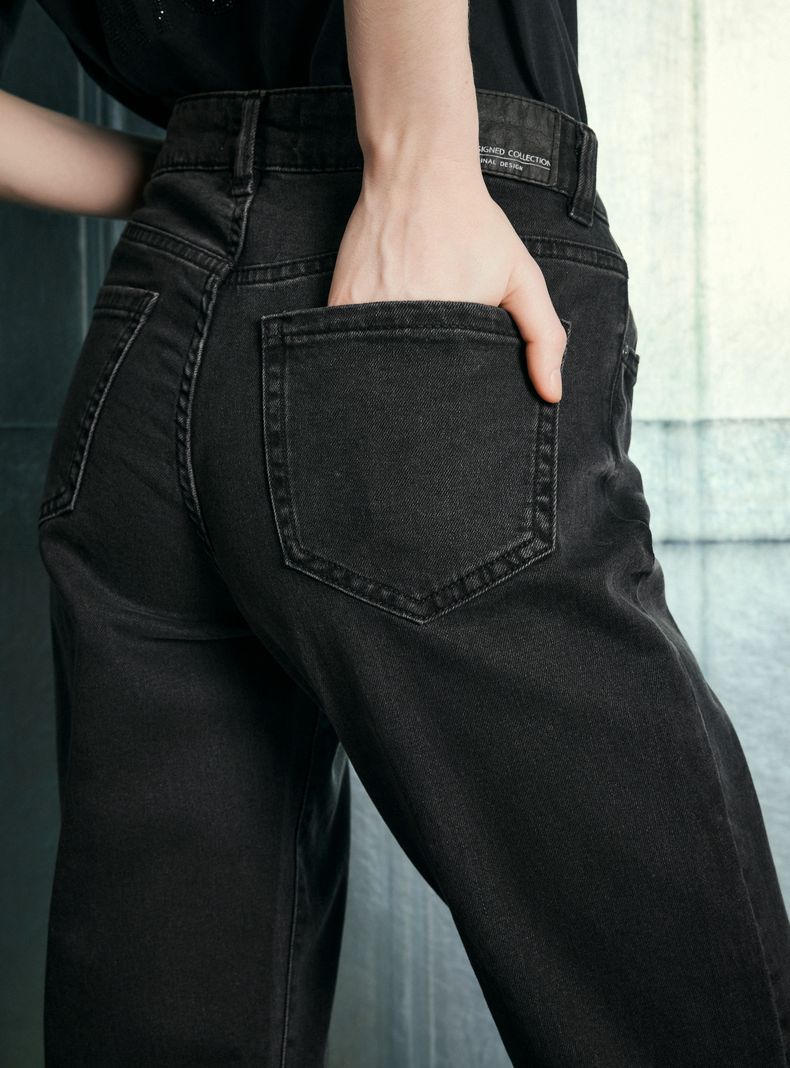 Jeans Básico 5 Bolsillos Mom-3