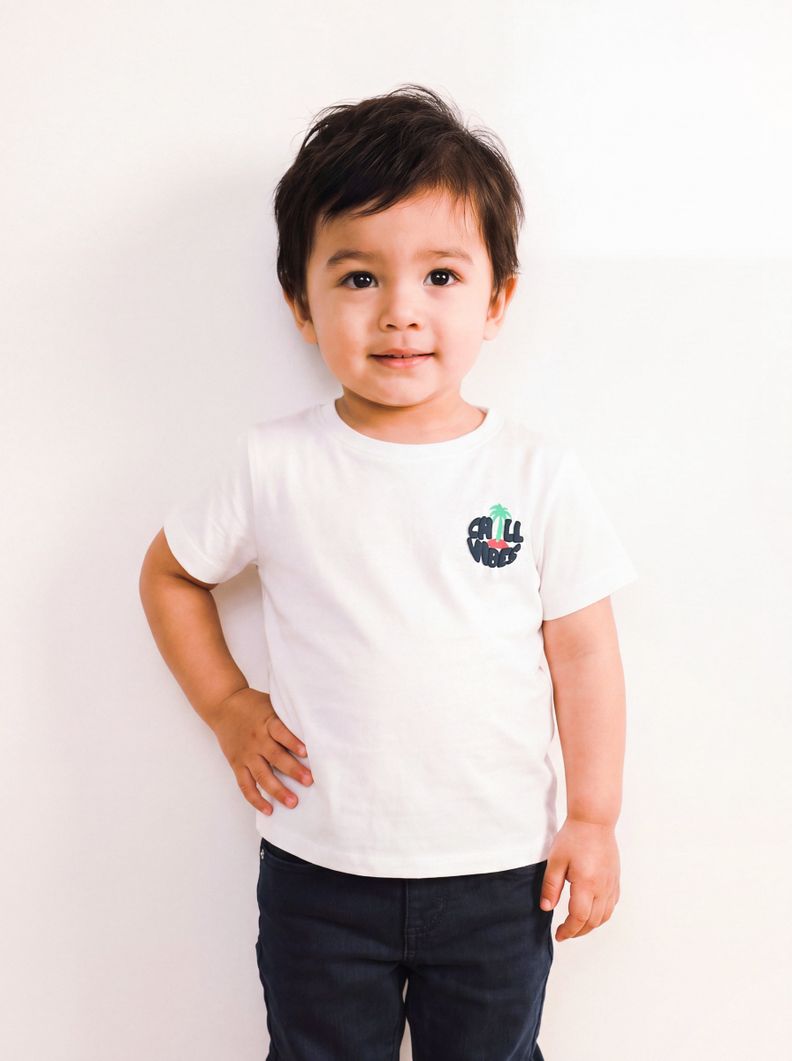 Polera Manga Corta Cuello Redondo con Estampado