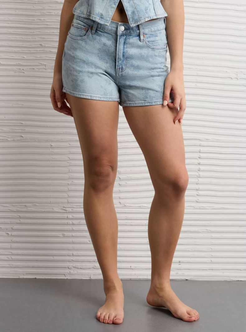 Short AE Strigid Denim Cintura Super Alta Relajado