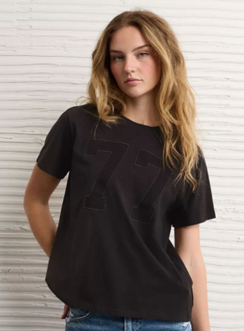 Polera AE con Gráfico 77