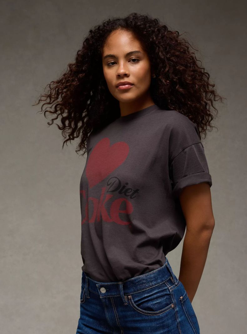 Polera AE Extragrande con Gráfico de Diet Coke