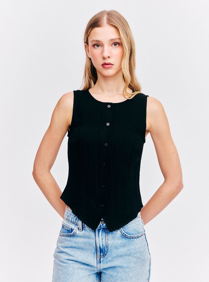 Blusa Tipo Vest Cuello Redondo con Botones