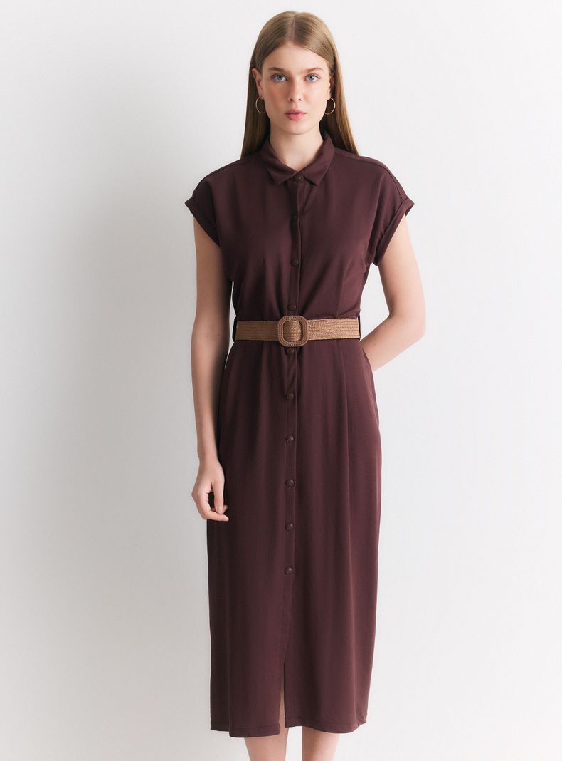 Vestido Midi Manga Corta Cuello Camisero con Cinturón
