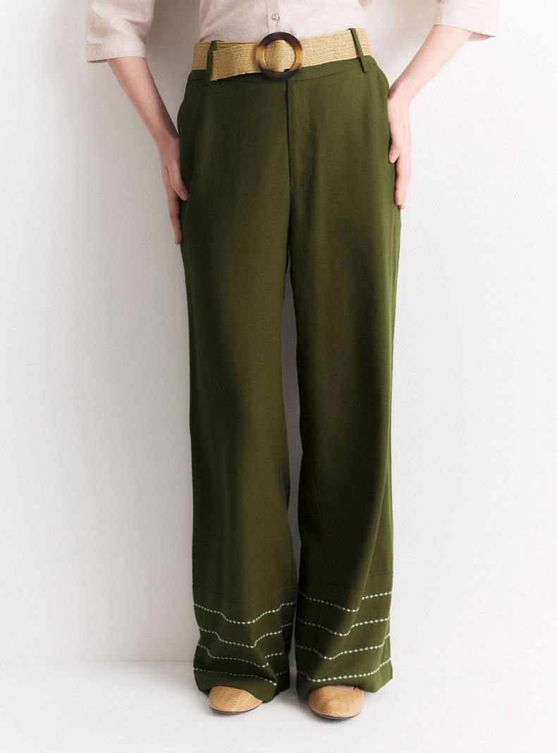 Pantalón Wide Leg con Cinturón Elasticado y Bordados Ruedo
