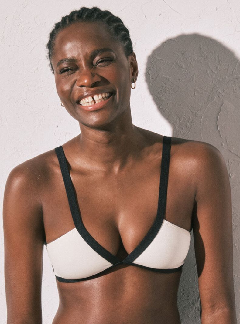 Top Bikini Triangular Blanco Semi Brillante