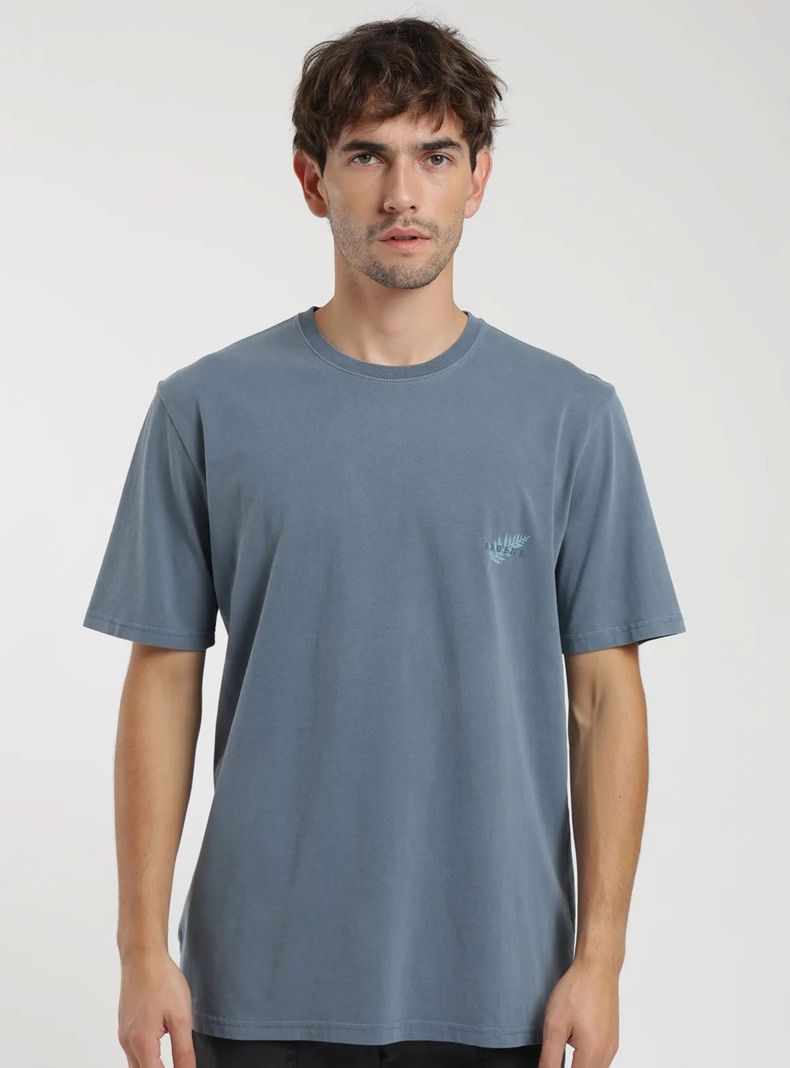 Polera Manga Corta Logo Hoja