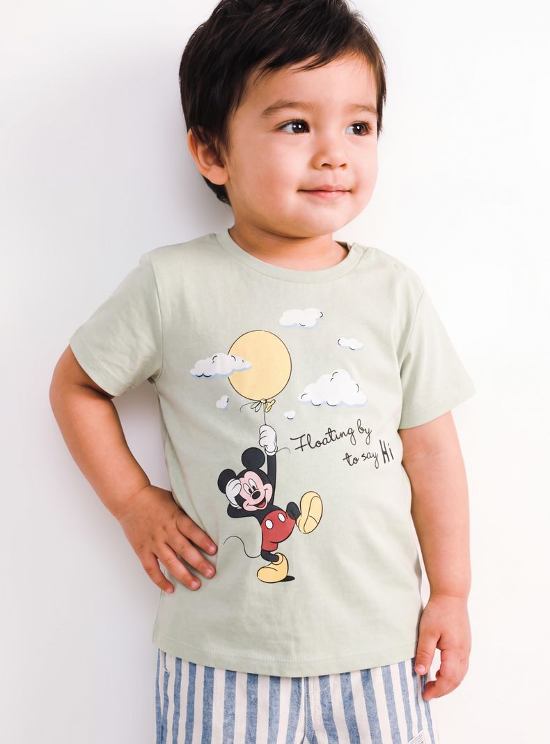 Polera Mickey Mouse Nubes