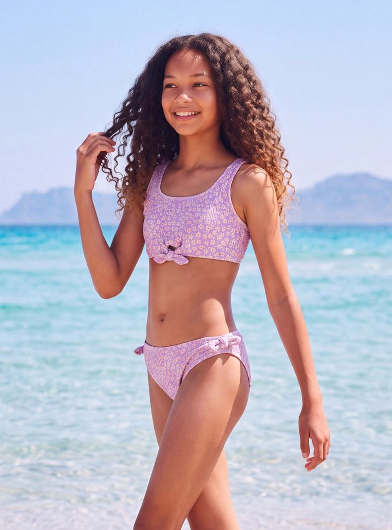 Bikini Texturado con Nudos