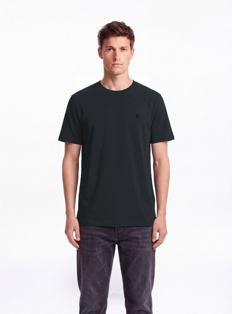 Polera Lisa Bordado