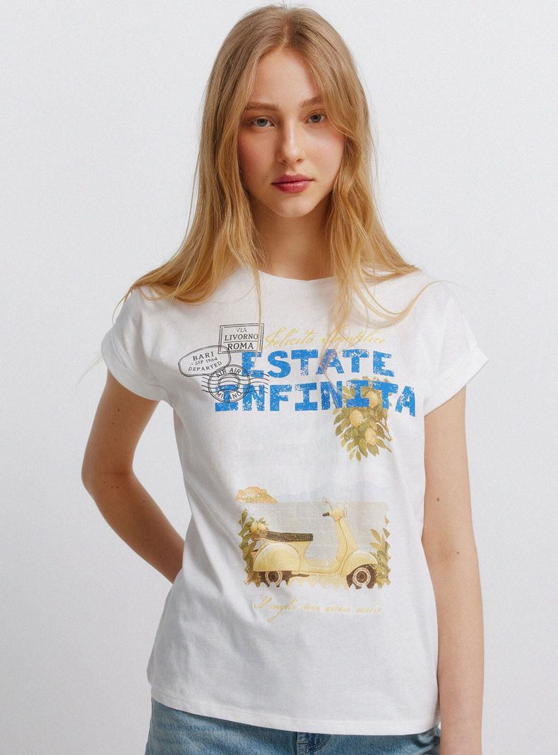 Polera Manga Corta con Dibujo
