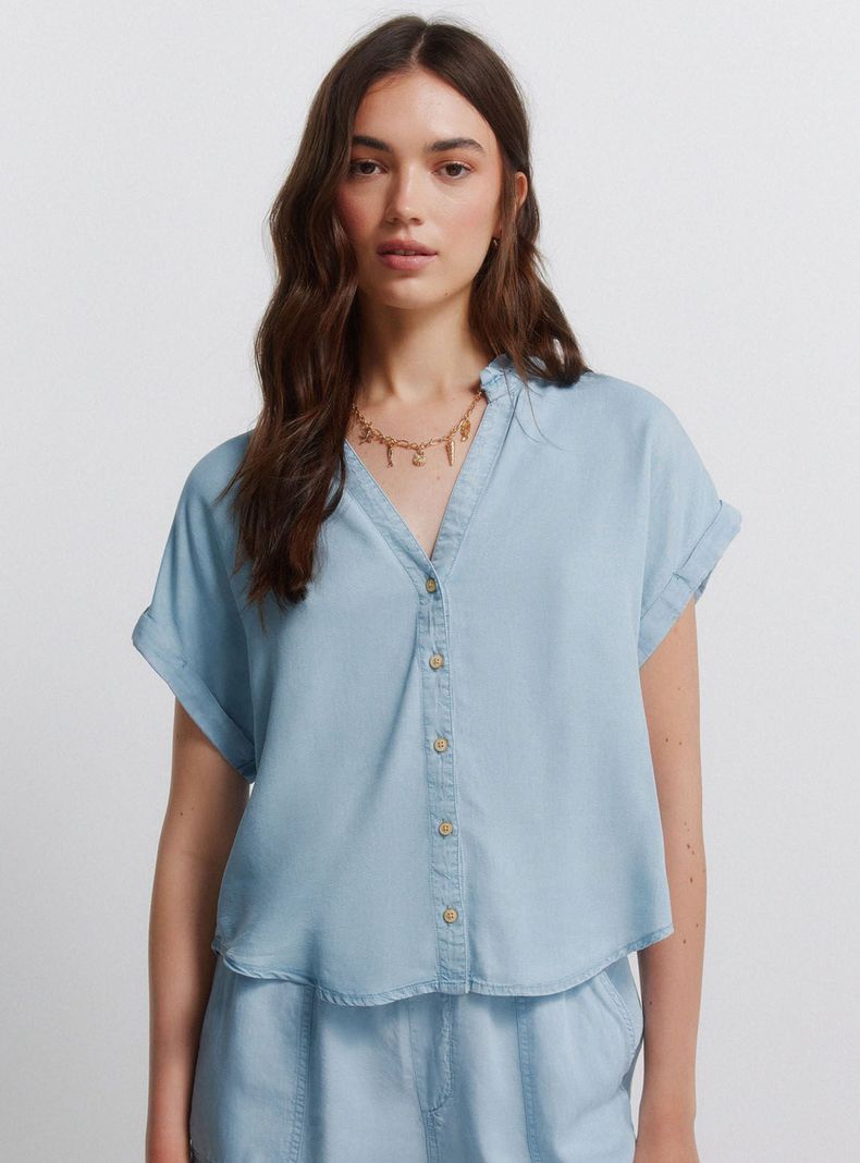 Blusa Denim Cuello Mao