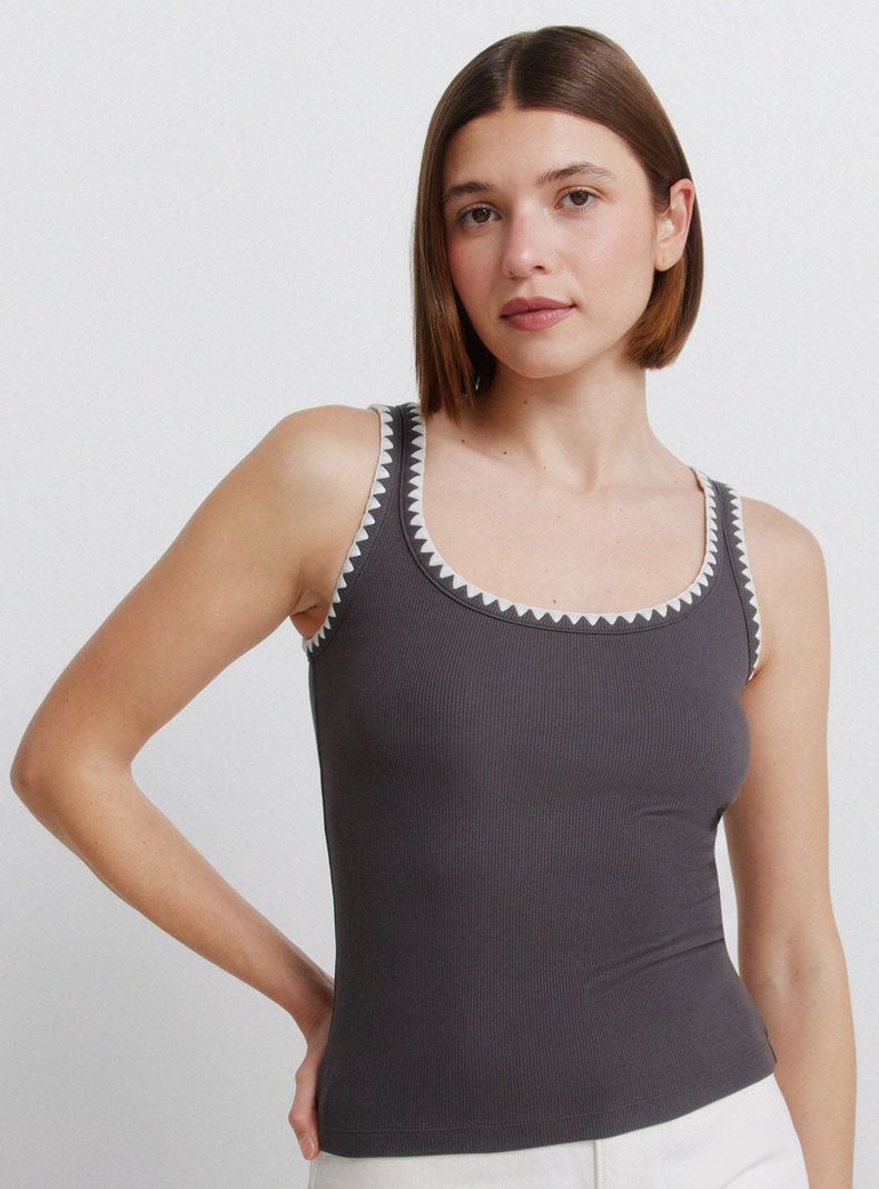 Polera Nadadora Bordado