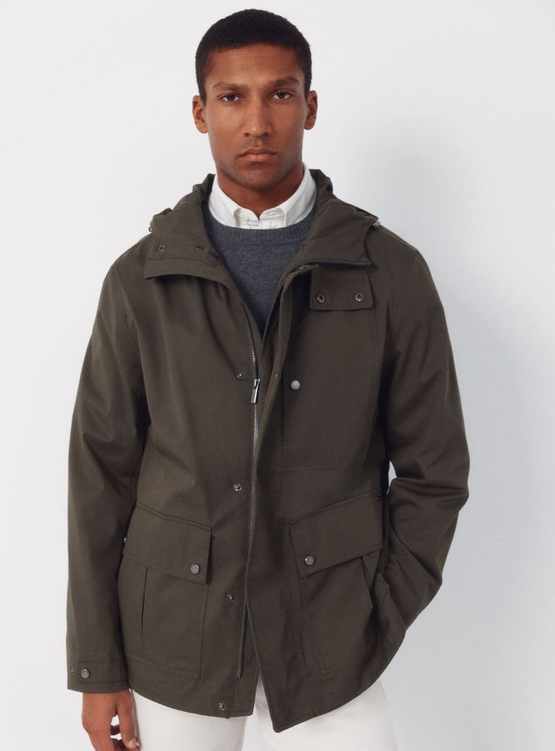 Parka Corta con Capucha