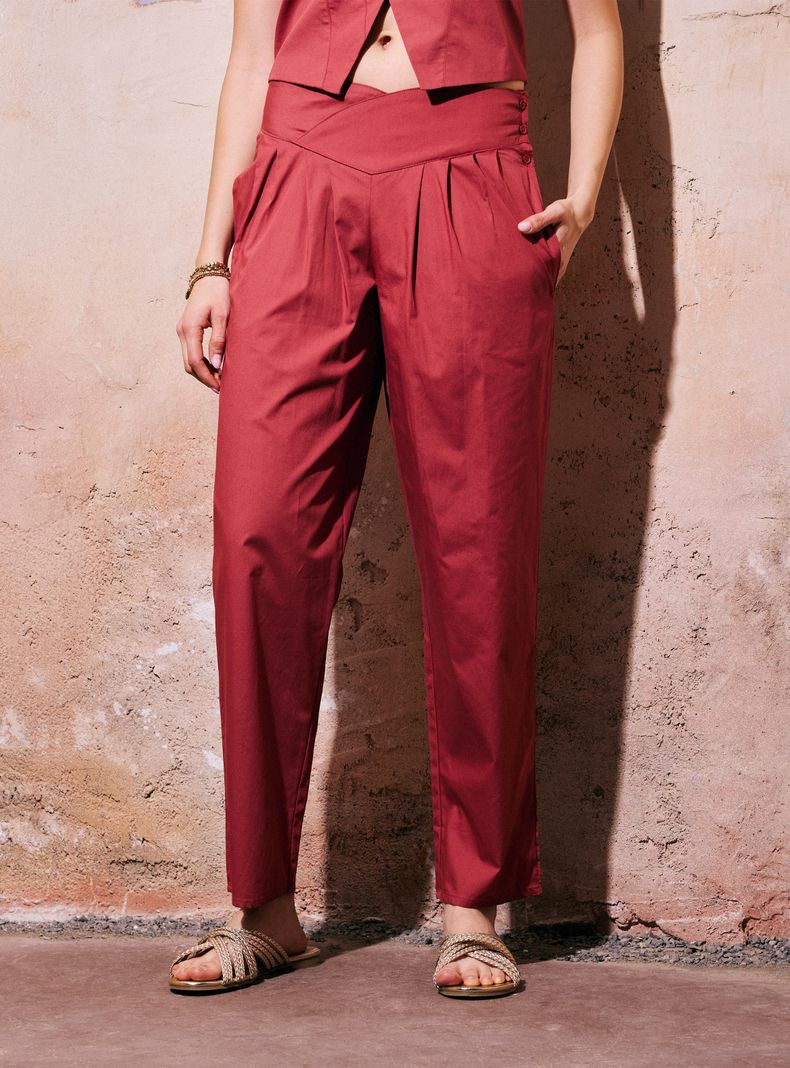Pantalón Detalle en Pretina