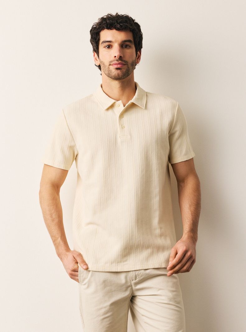 Polera Cuello Pique Texturada