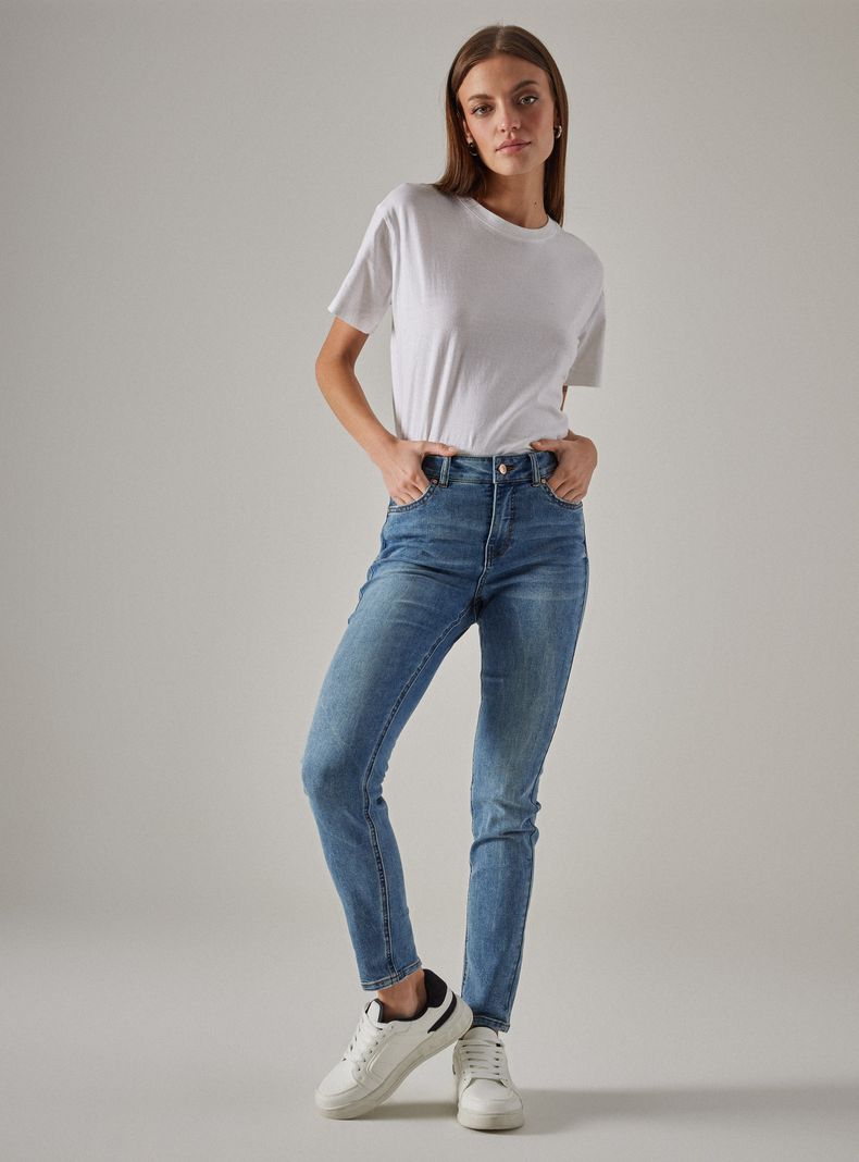 Jeans Tiro Medio Básico 5 Bolsillos Skinny-4