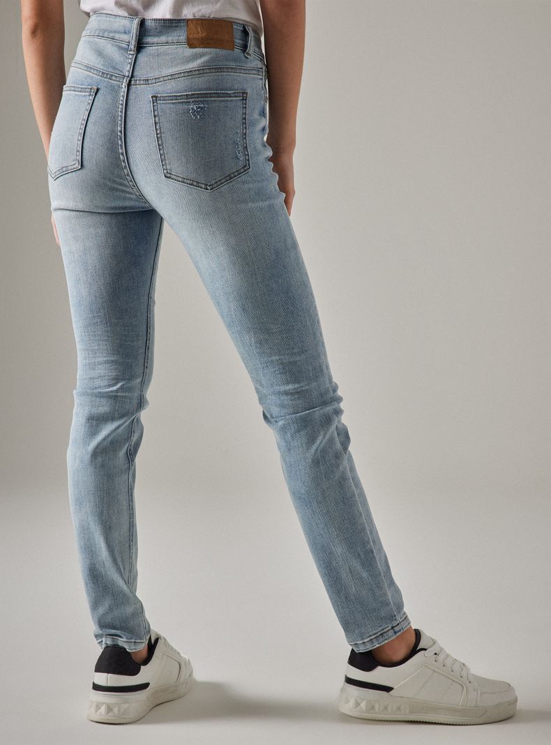Jeans Tiro Alto Básicos 5 Bolsillos Super Skinny-1