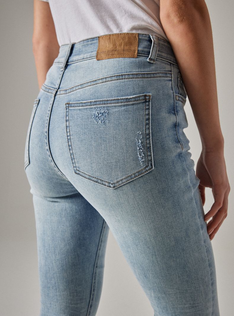 Jeans Tiro Alto Básicos 5 Bolsillos Super Skinny-3