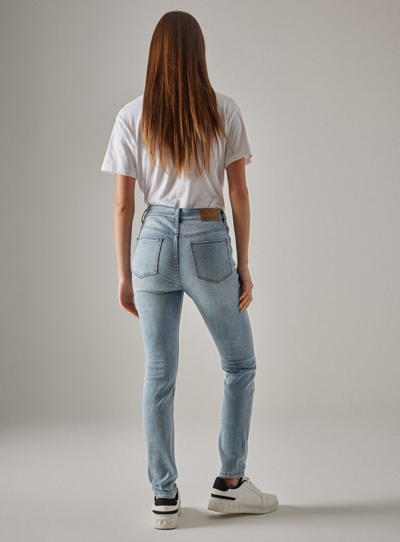Jeans Tiro Alto Básicos 5 Bolsillos Super Skinny-5