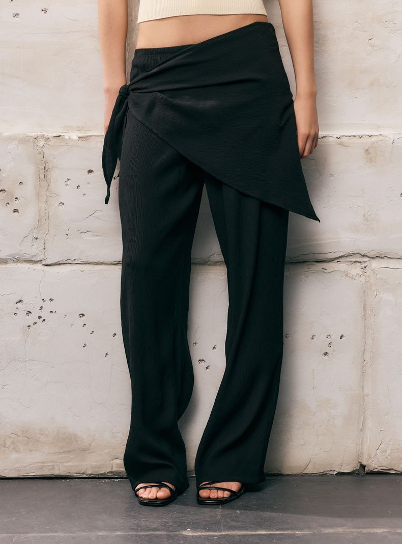 Pantalón Widel Leg con Pañuelo