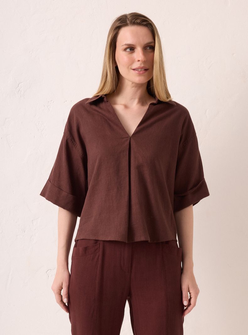 Blusa Escote V con Cuello