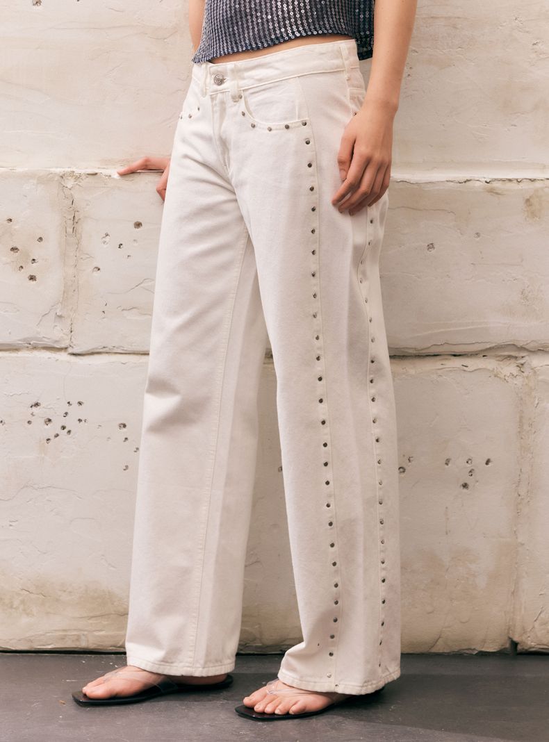 Jeans Tachas Plateadas