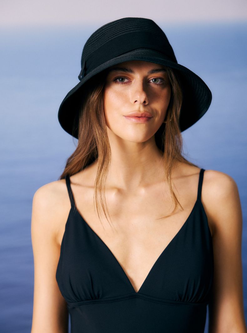 Sombrero de Playa con Cinta