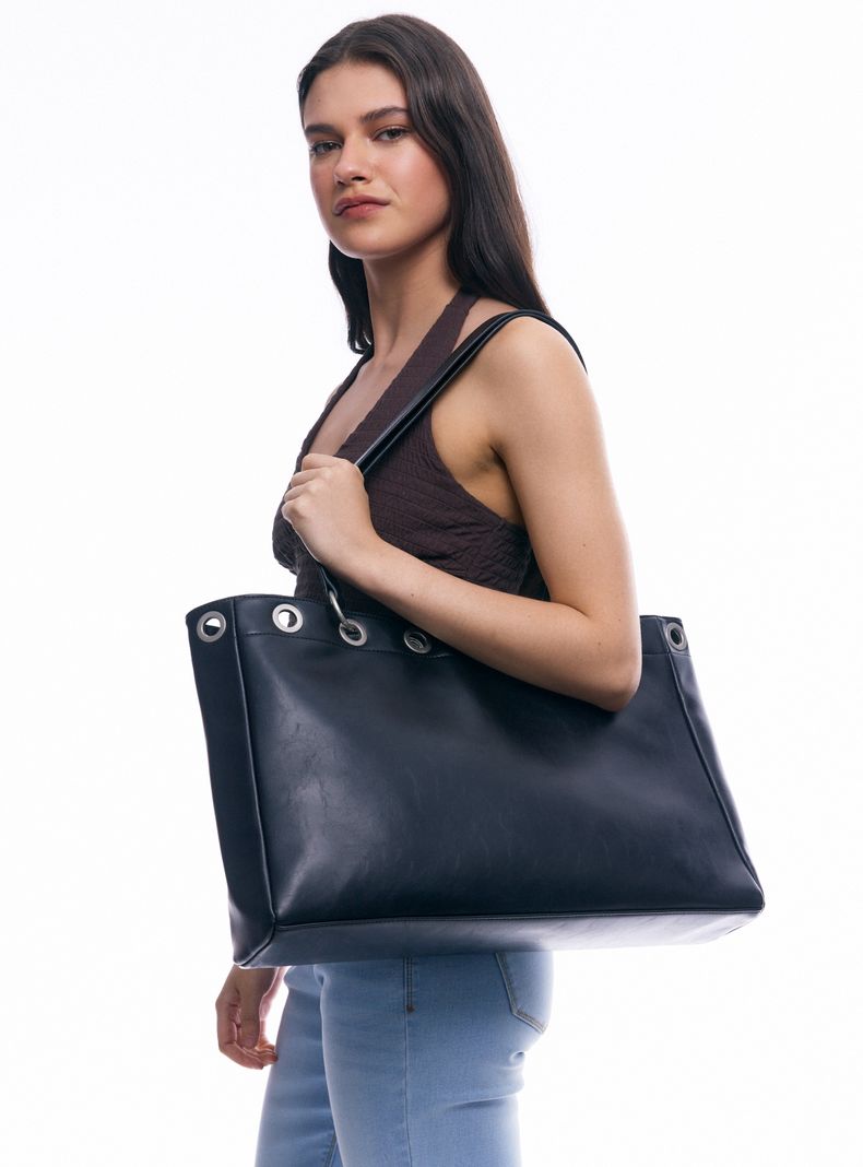Cartera de Hombro con Diseño Ojales