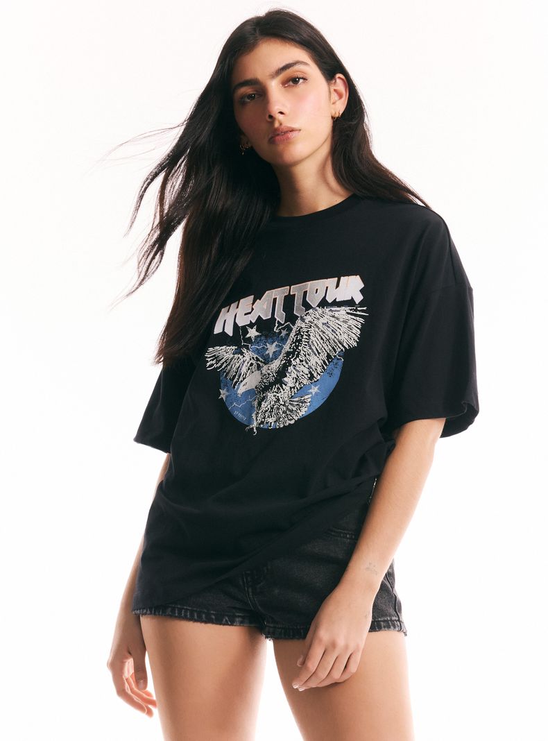 Polera Oversize Estampado Frontal