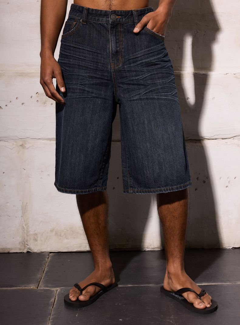 Bermuda Focalizado y Sobreteñido Baggy