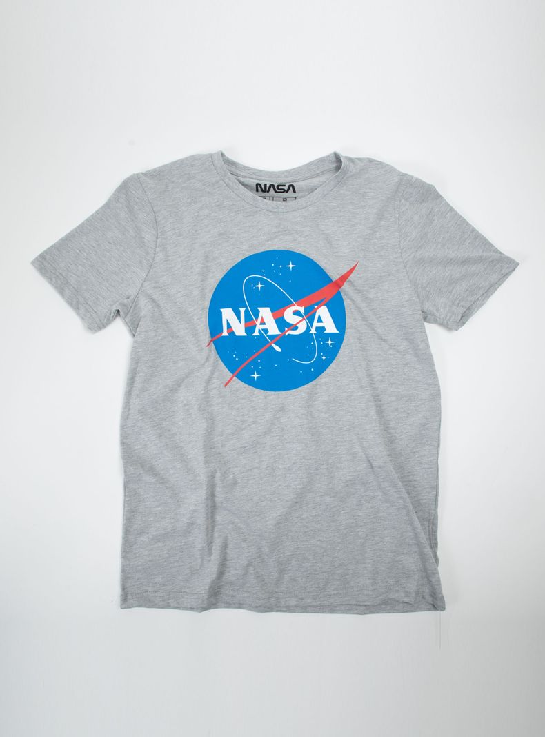 Polera Logo Front Manga Corta