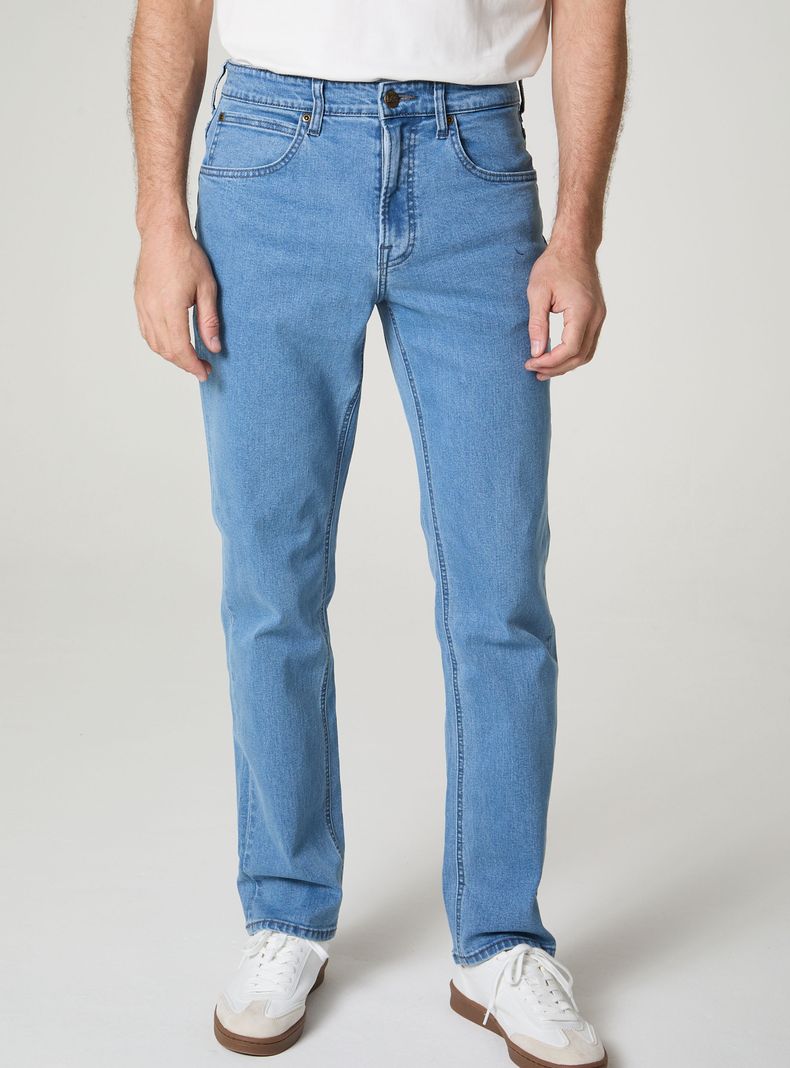 Jeans Light Tiro Medio Regular Fit