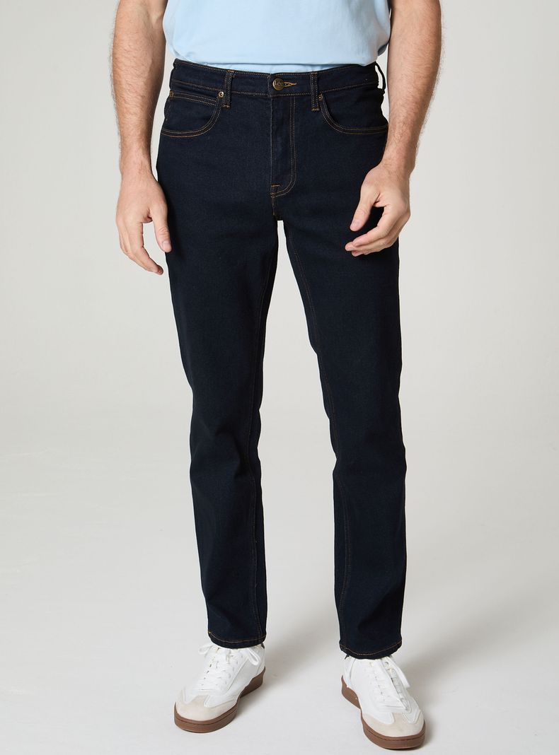 Jeans Clásico Tiro Medio Regular Fit