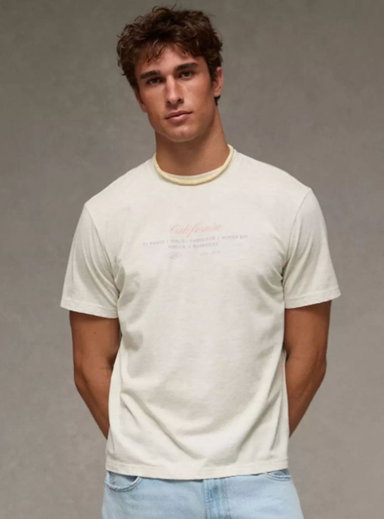 Polera AE Destination Graphic