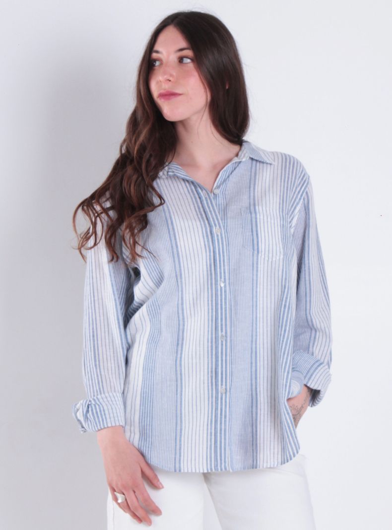 Blusa Listada Abotonada