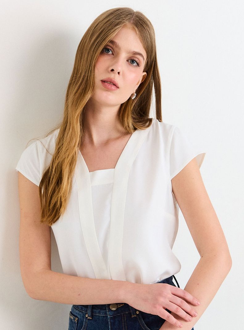 Blusa Escote en V