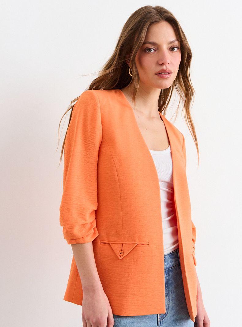 Blazer con Cuello V Mangas Tres Cuartos