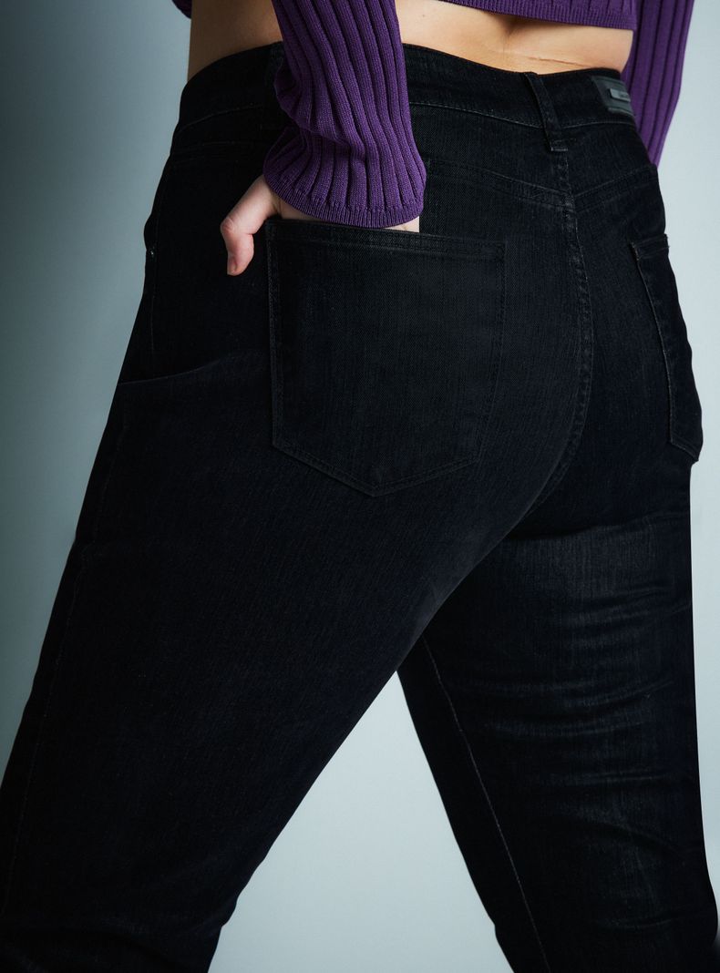 Jeans Superficie Terciopelo Negro-9