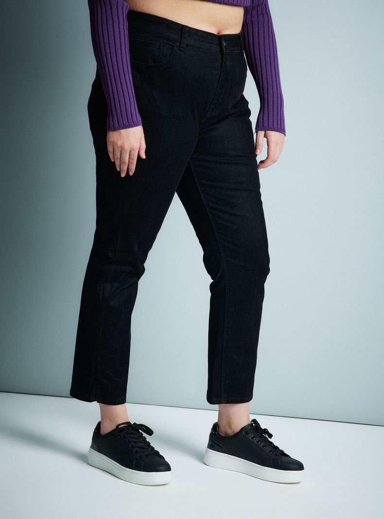 Jeans Superficie Terciopelo Negro-6
