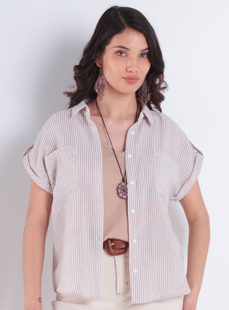 Blusa Manga Corta Listada Abotonada con Bolsillo