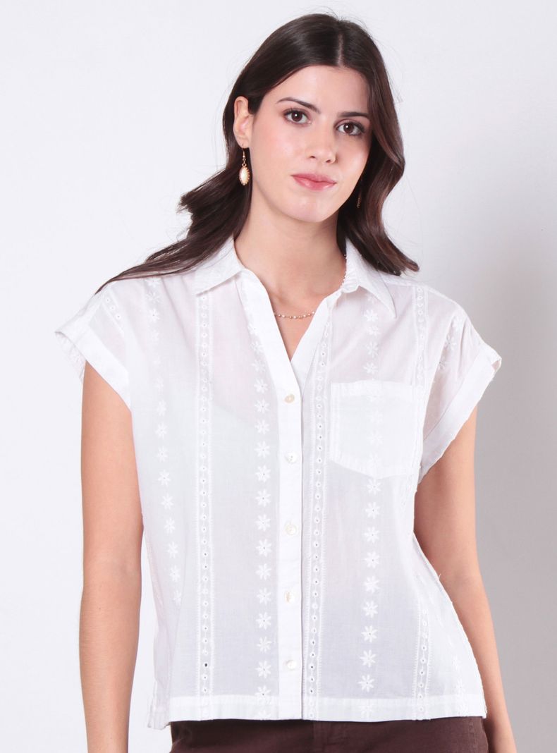 Blusa Embroidery Abotonada