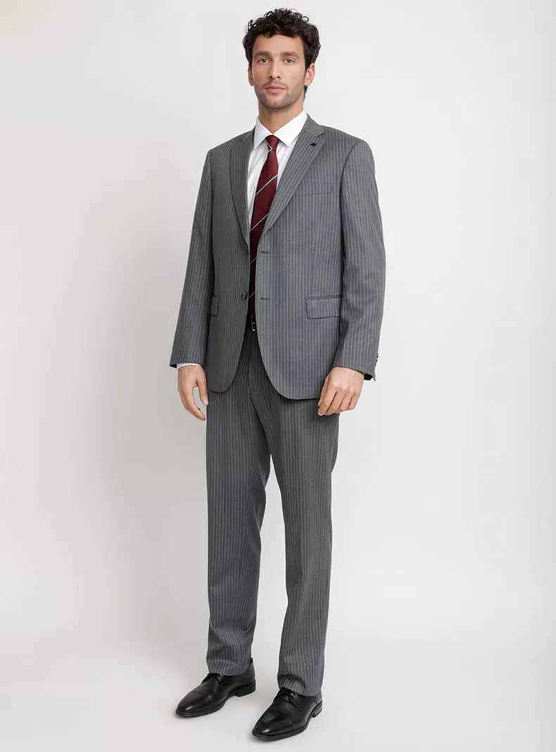 Traje Travel Líneas