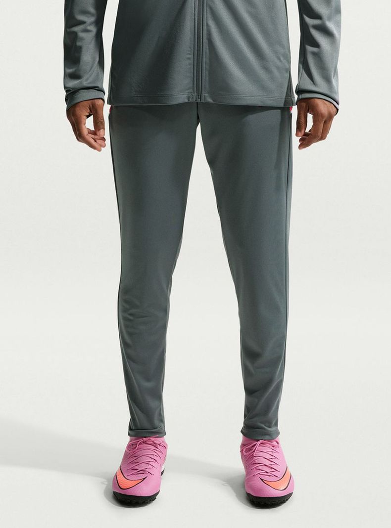 Conjunto Deportivo De Fútbol Academy... a $55.990