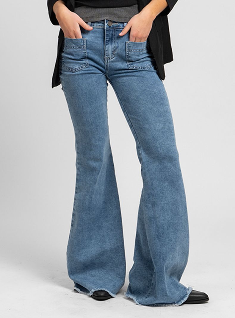 Jeans Flare Tiro Medio Ada Azul